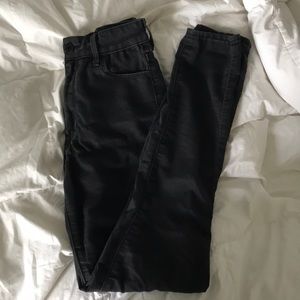 Black Bullhead High Rise Skinny Jeans